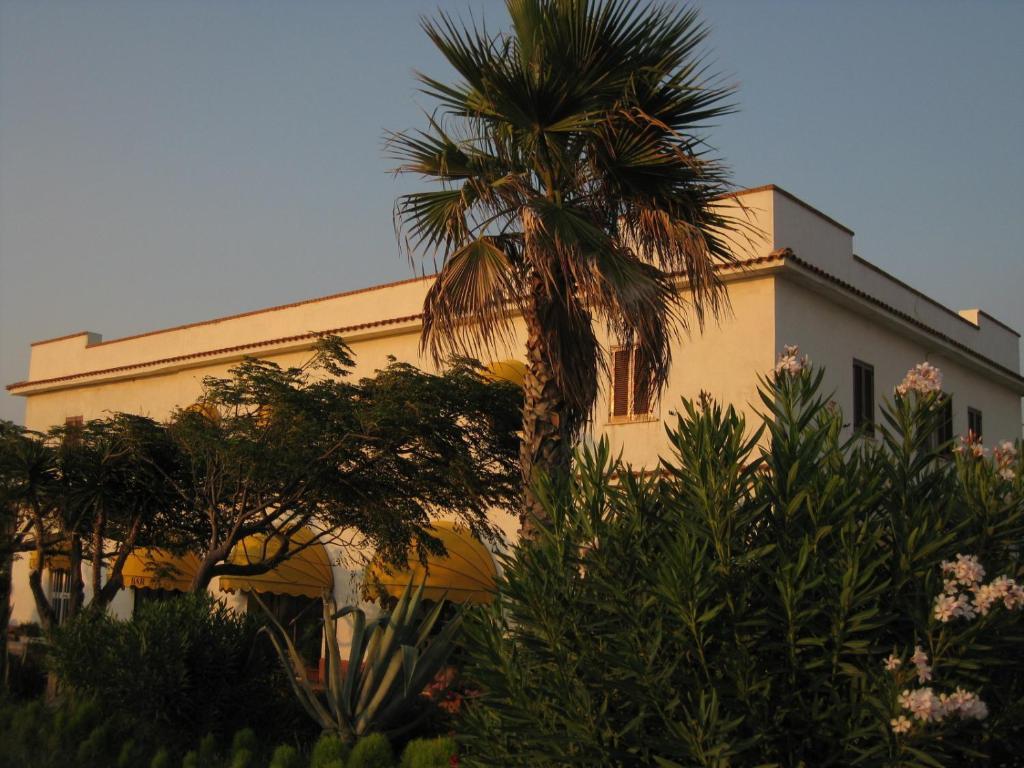 Hotel Laura Paestum Eksteriør bilde