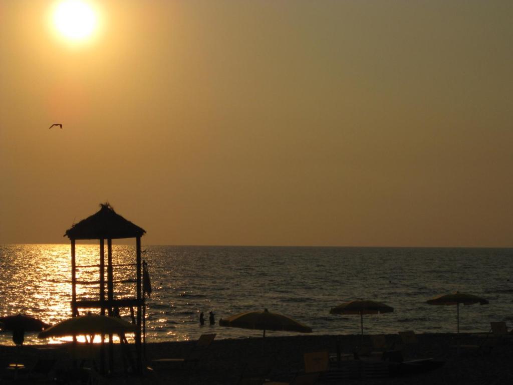 Hotel Laura Paestum Eksteriør bilde